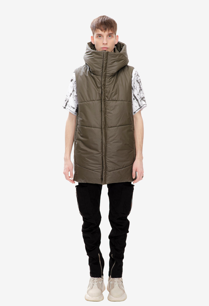 Winter vest with hood